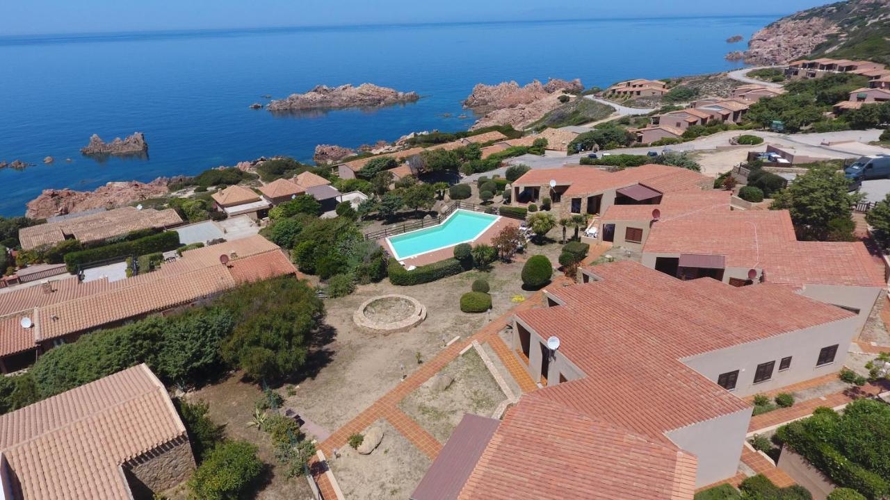 Residence Le Baiette Costa Paradiso Bagian luar foto