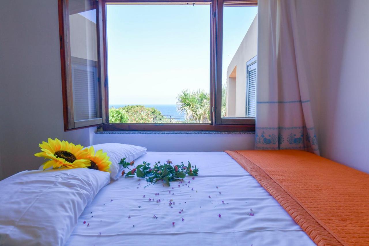 Residence Le Baiette Costa Paradiso Bagian luar foto