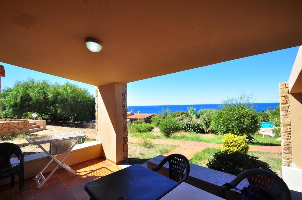 Residence Le Baiette Costa Paradiso Bagian luar foto